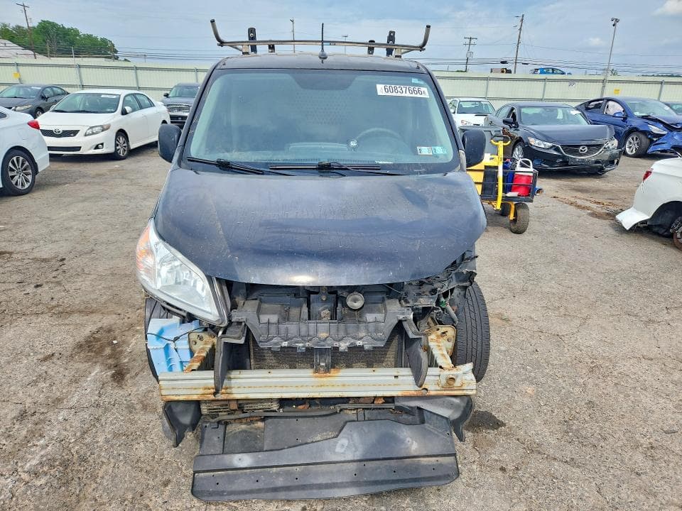 2017 NISSAN NV200 SV 5