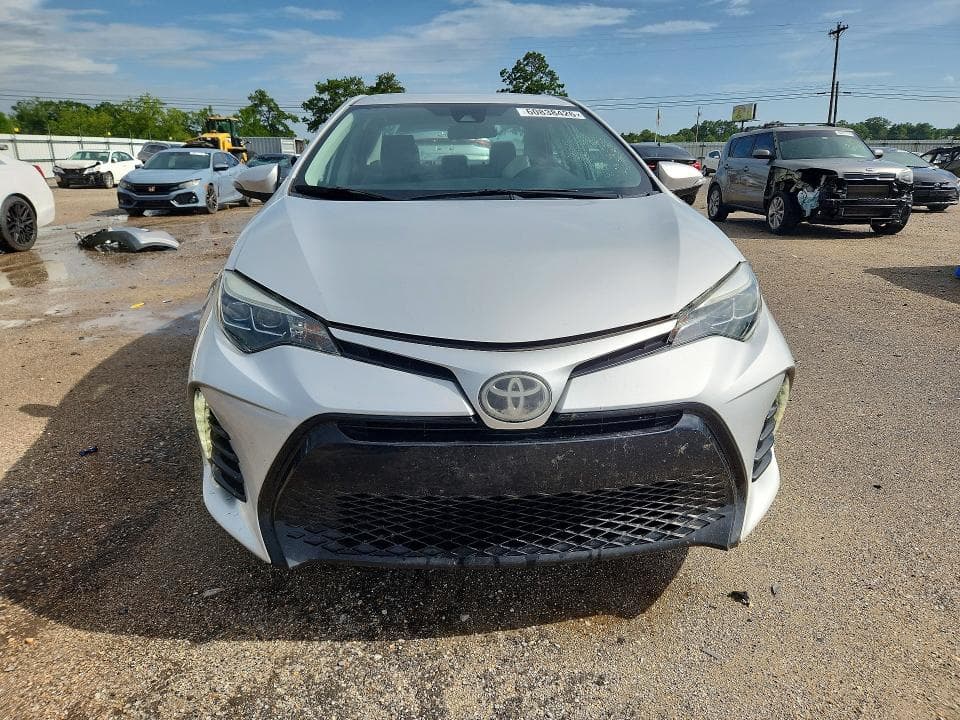 2018 TOYOTA COROLLA SE 5