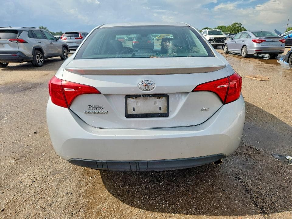 2018 TOYOTA COROLLA SE 6