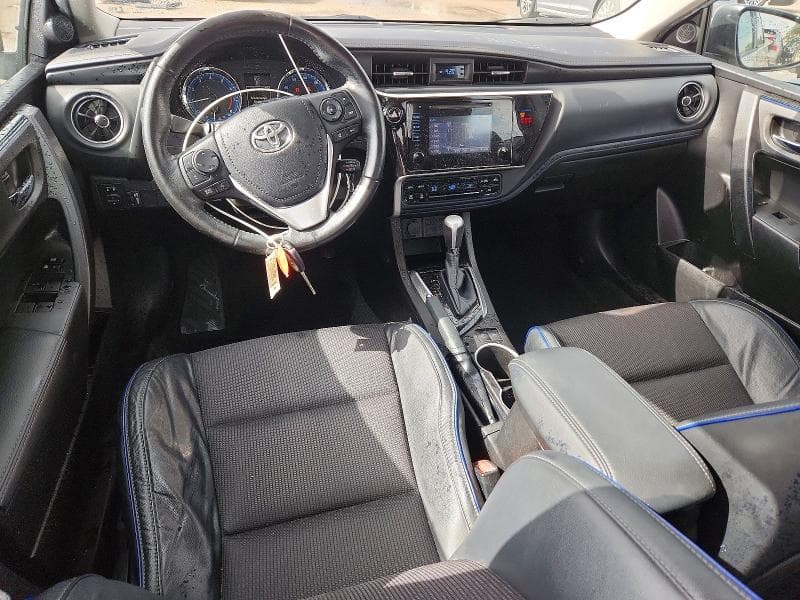 2018 TOYOTA COROLLA SE 8