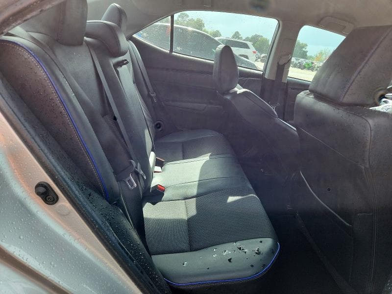 2018 TOYOTA COROLLA SE 10
