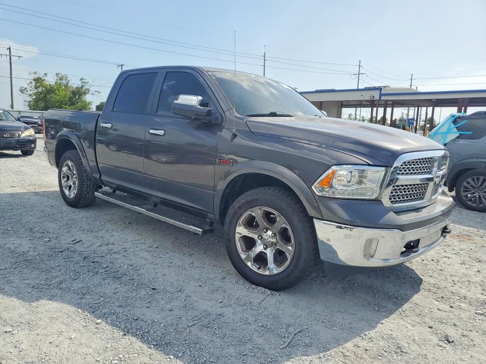 2018 RAM 1500 LARAMIE 4