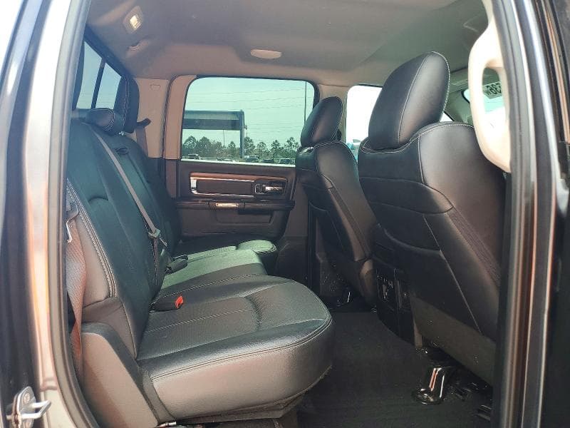 2018 RAM 1500 LARAMIE 10