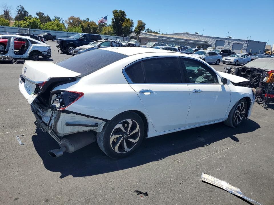2017 HONDA ACCORD EXL 3