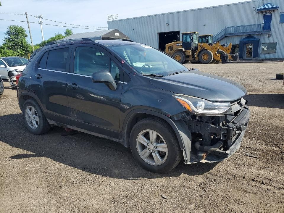 2017 CHEVROLET TRAX 1LT 4
