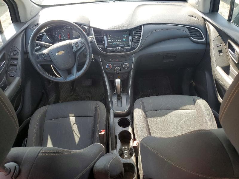 2017 CHEVROLET TRAX 1LT 8
