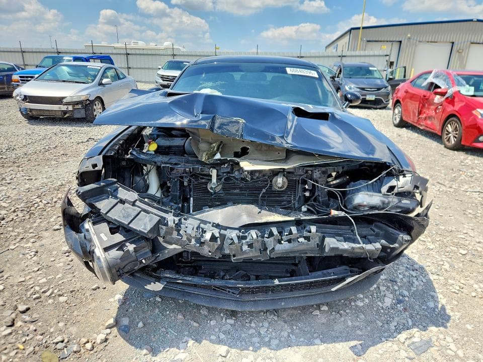 2019 DODGE CHALLENGER SXT 5
