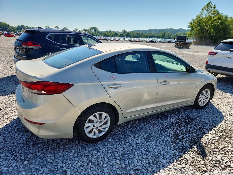 2017 HYUNDAI ELANTRA SE SE 3