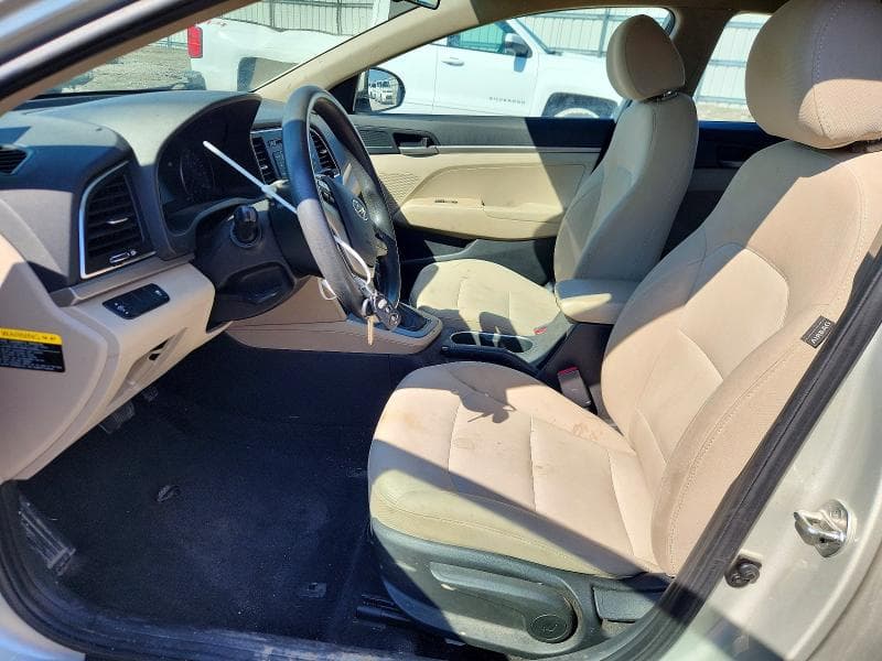 2017 HYUNDAI ELANTRA SE SE 7