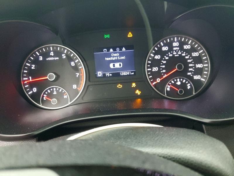 2019 KIA OPTIMA LX 9