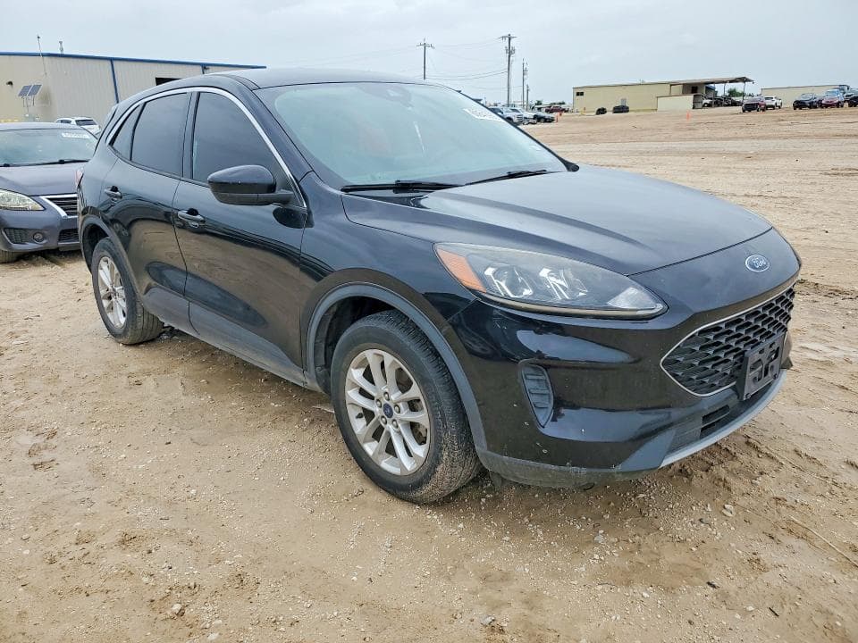 2020 FORD ESCAPE SE 4