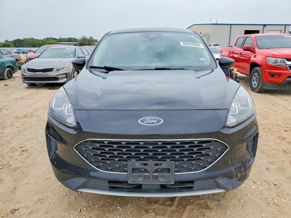 2020 FORD ESCAPE SE 5