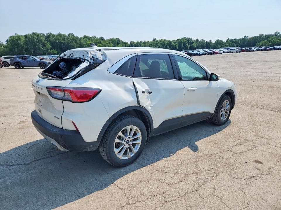 2021 FORD ESCAPE SE 3