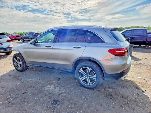 2019 MERCEDES-BENZ GLC 300 4MATIC 2