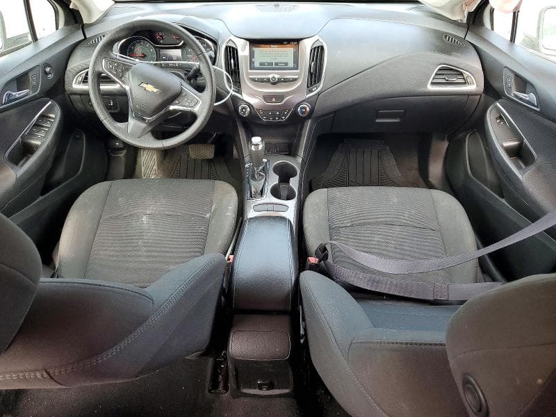 2017 CHEVROLET CRUZE LT 8