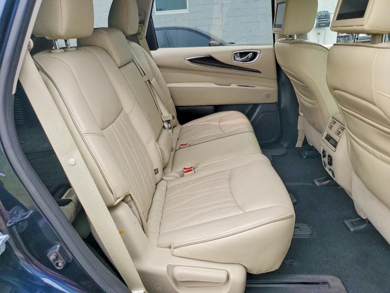 2017 INFINITI QX60 BASE 11