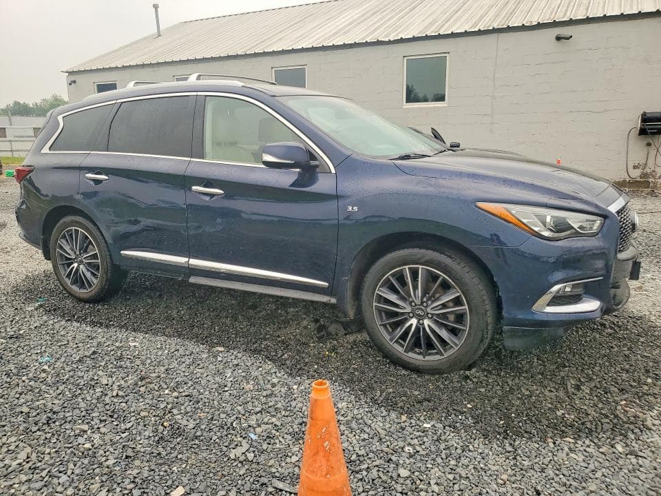 2017 INFINITI QX60 BASE 4
