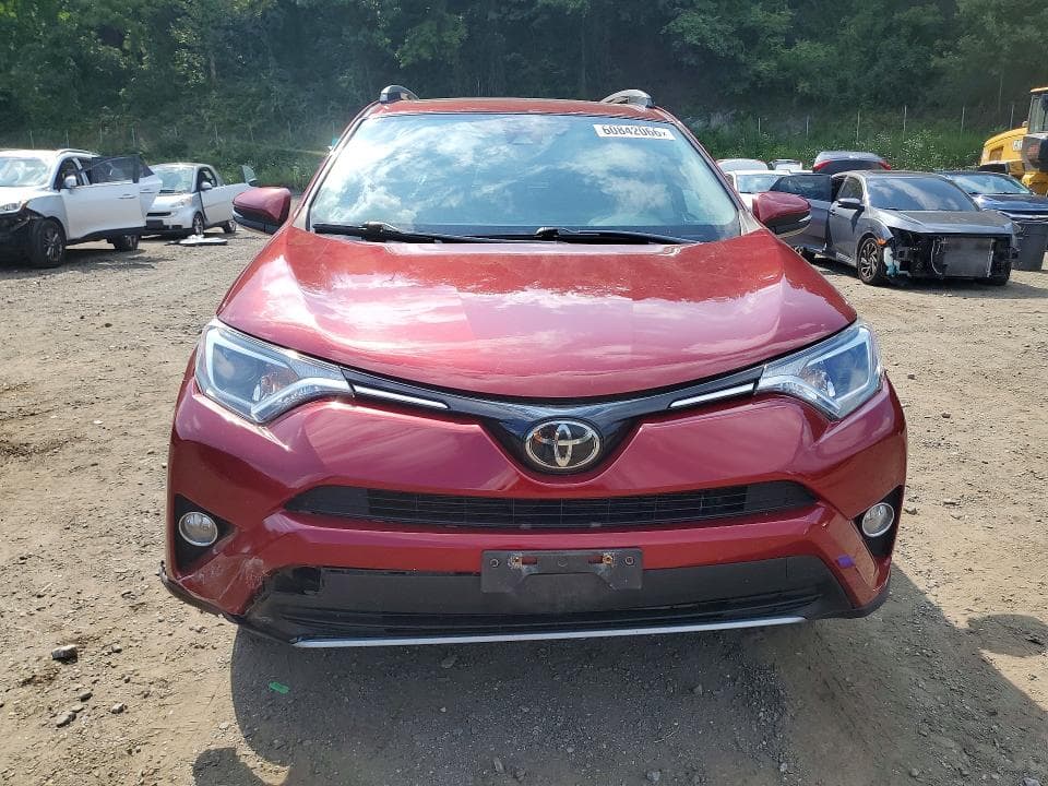 2018 TOYOTA RAV4 XLE 5