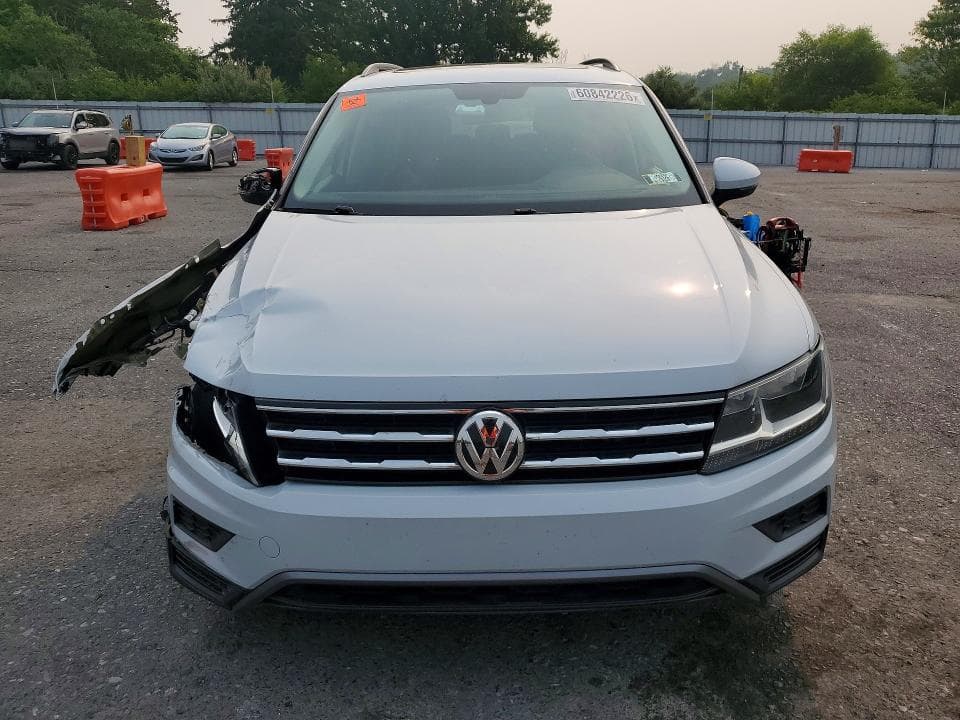 2018 VOLKSWAGEN TIGUAN SE 5