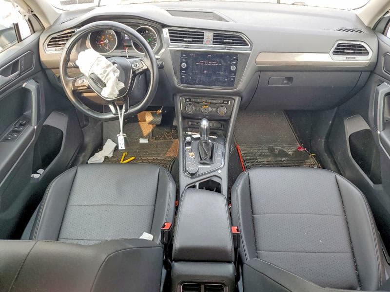 2018 VOLKSWAGEN TIGUAN SE 8