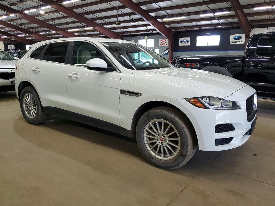2019 JAGUAR F-PACE 4