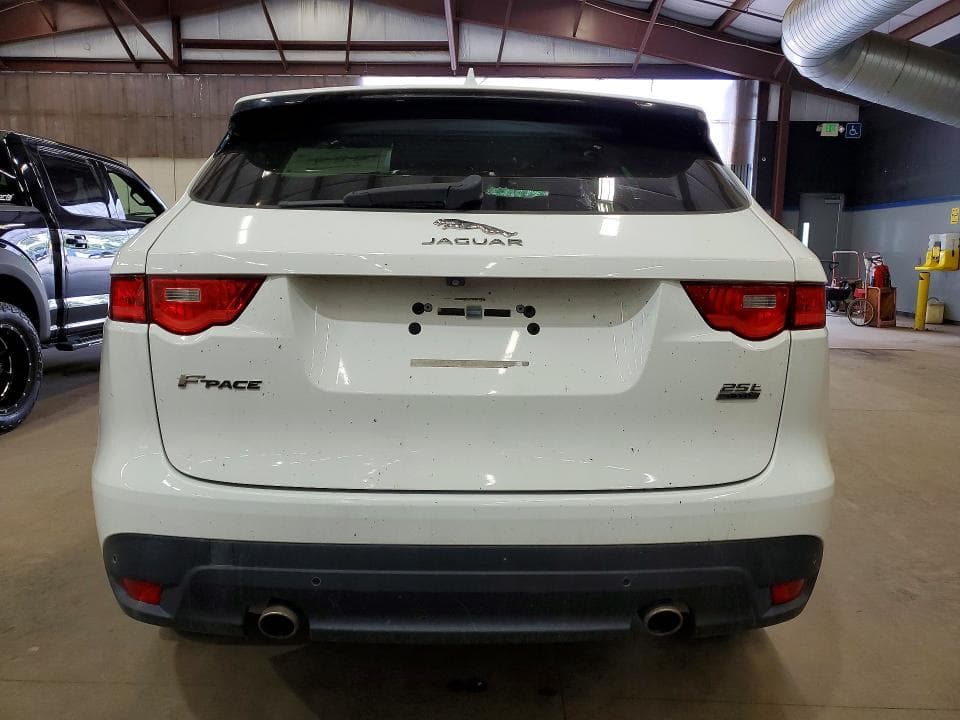 2019 JAGUAR F-PACE 6