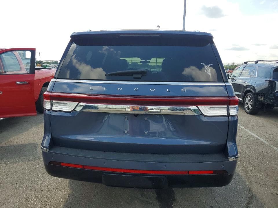 2023 LINCOLN NAVIGATOR L RESERVE 6