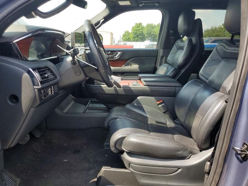 2023 LINCOLN NAVIGATOR L RESERVE 7