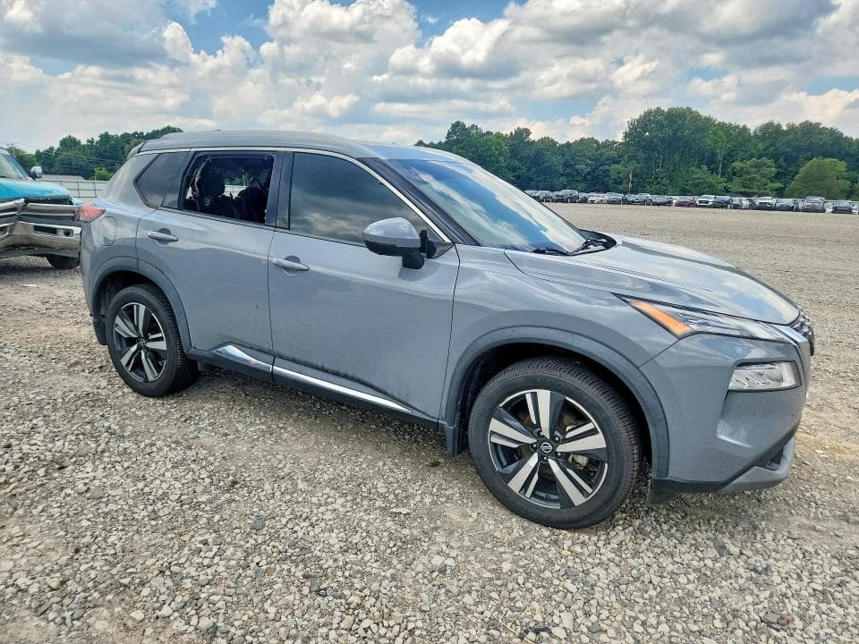 2021 NISSAN ROGUE SL 4