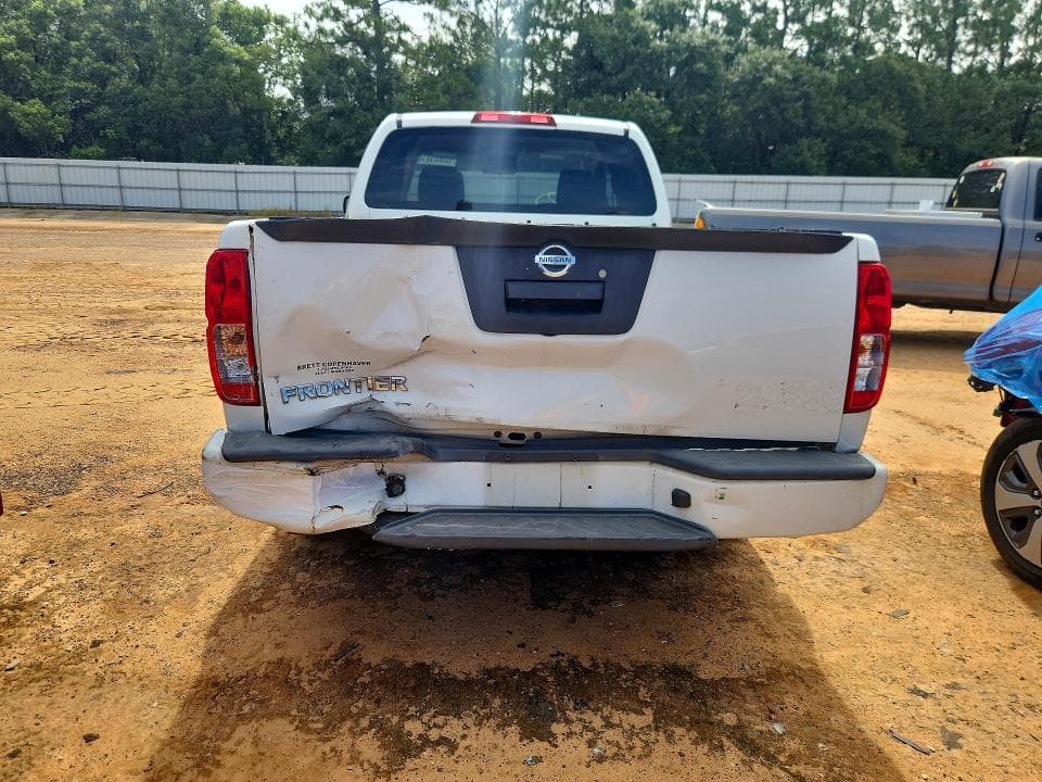 2018 NISSAN FRONTIER S 6