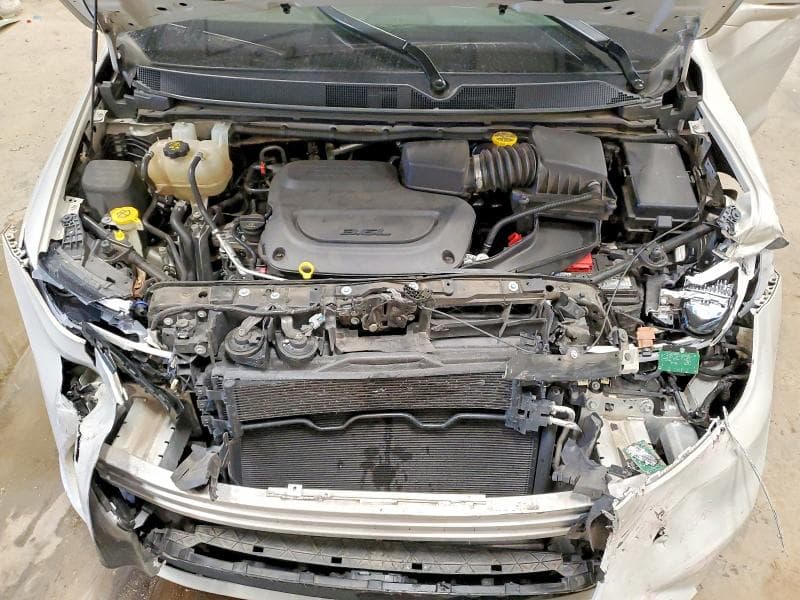 2021 CHRYSLER PACIFICA TOURING 12