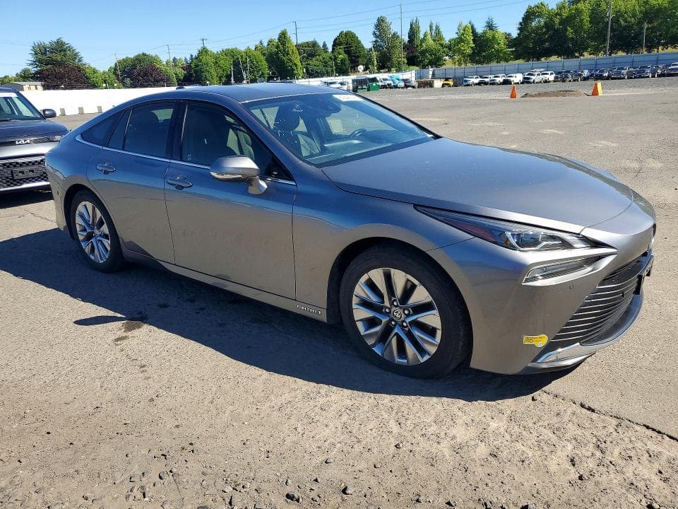 2022 TOYOTA MIRAI XLE 4