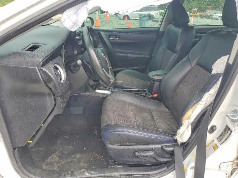 2017 TOYOTA COROLLA SE 7