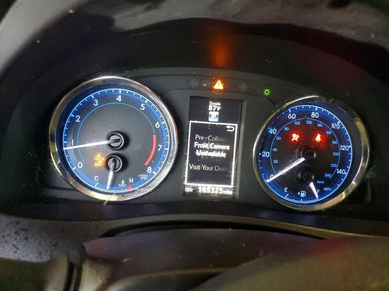 2017 TOYOTA COROLLA SE 9