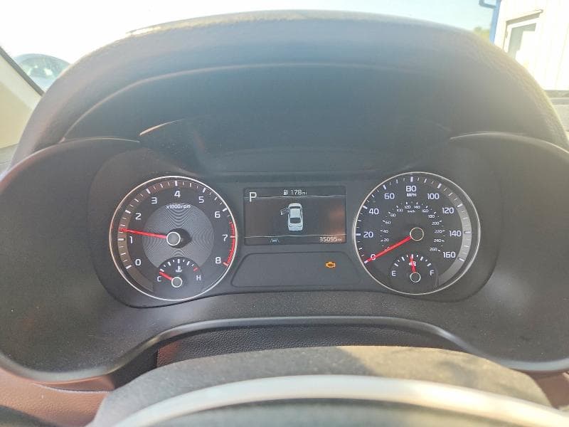2022 KIA FORTE LXS 9