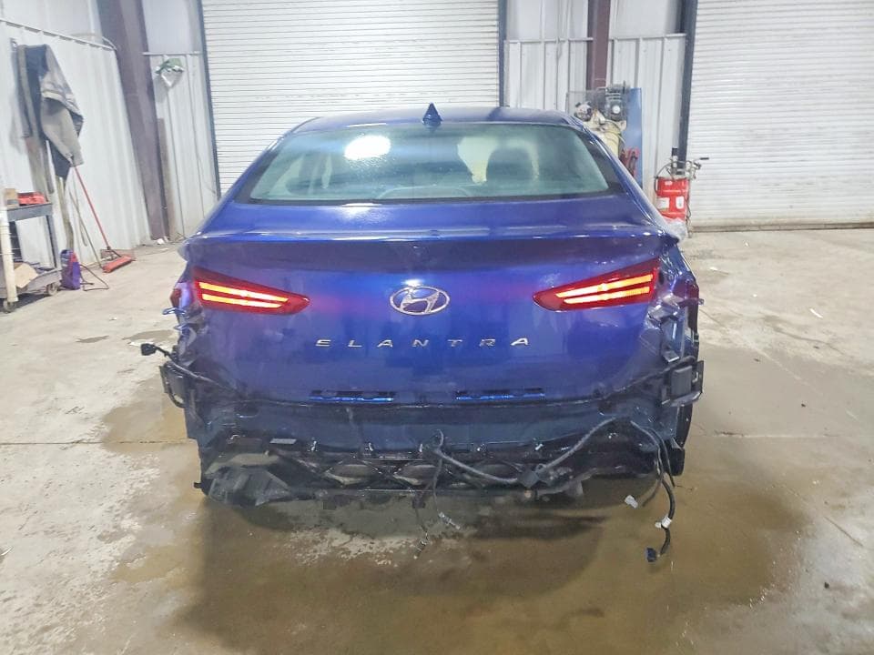 2020 HYUNDAI ELANTRA VALUE EDITION 6