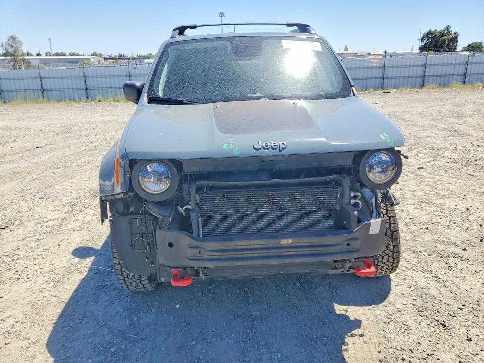2018 JEEP RENEGADE TRAILHAWK 5