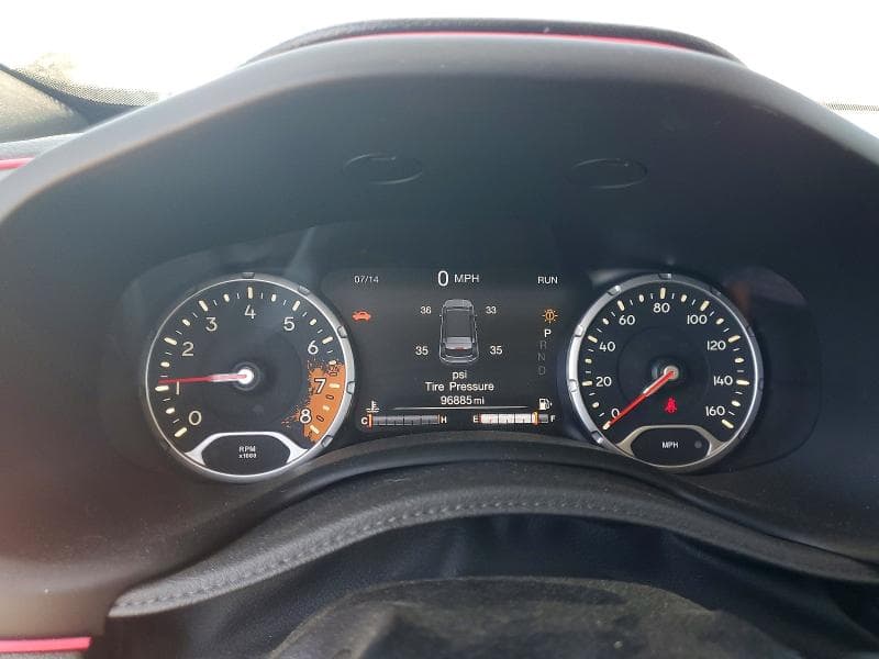 2018 JEEP RENEGADE TRAILHAWK 9