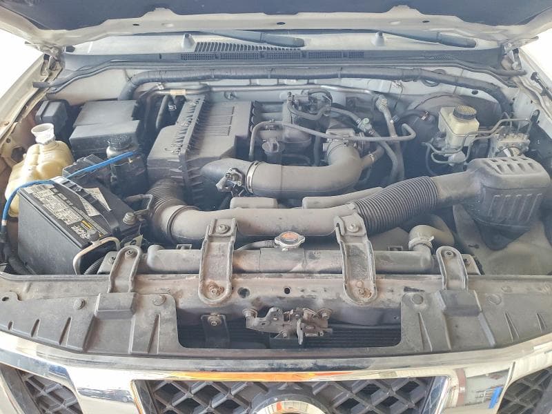 2018 NISSAN FRONTIER S 11