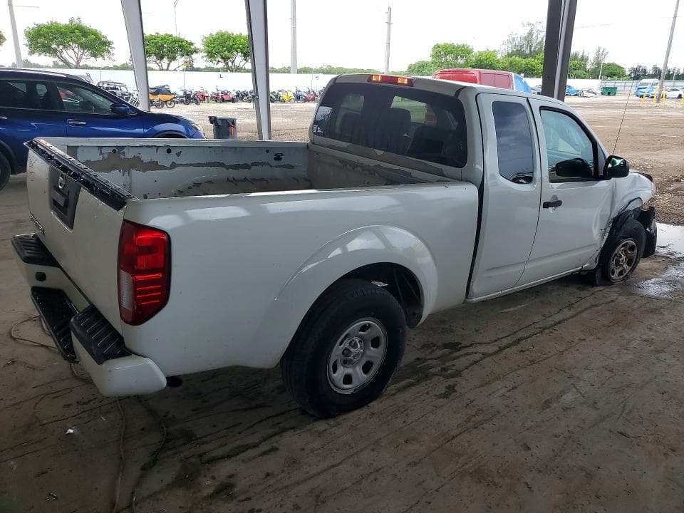 2018 NISSAN FRONTIER S 3