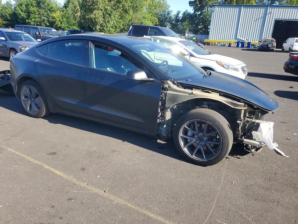 2019 TESLA MODEL 3 4