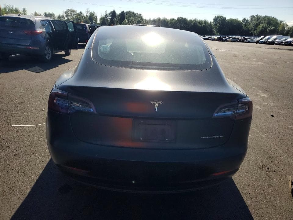 2019 TESLA MODEL 3 6