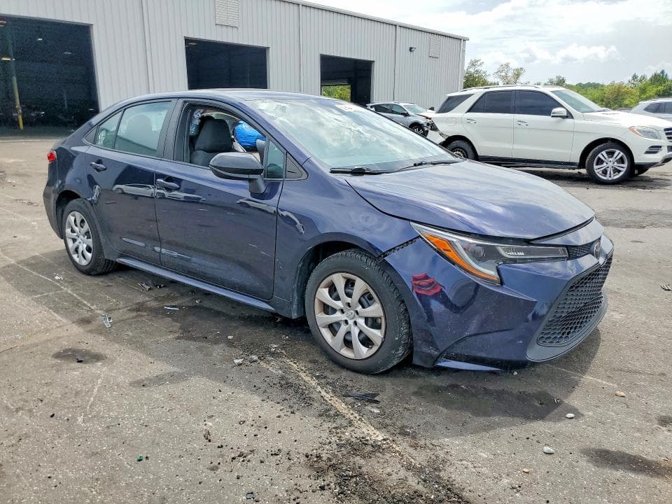 2022 TOYOTA COROLLA LE 4
