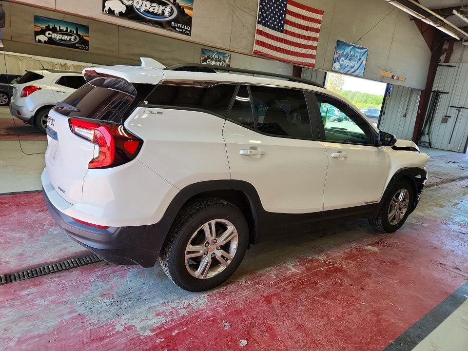 2022 GMC TERRAIN SLE 3