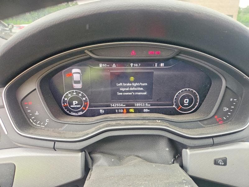 2017 AUDI A4 PREMIUM PLUS 9