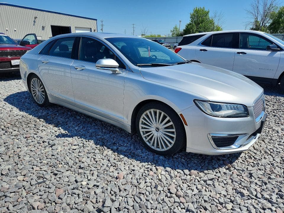 2017 LINCOLN MKZ RESERVE 4