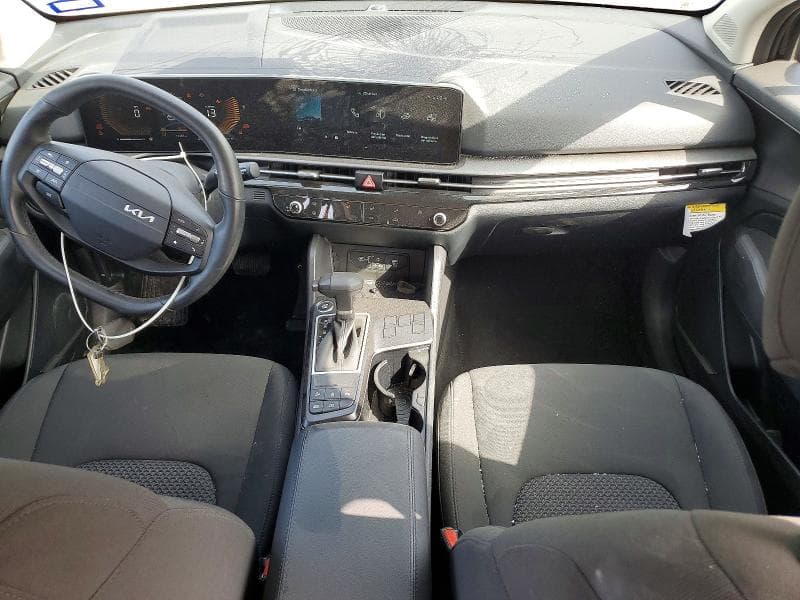 2026 KIA SPORTAGE LX LX 8