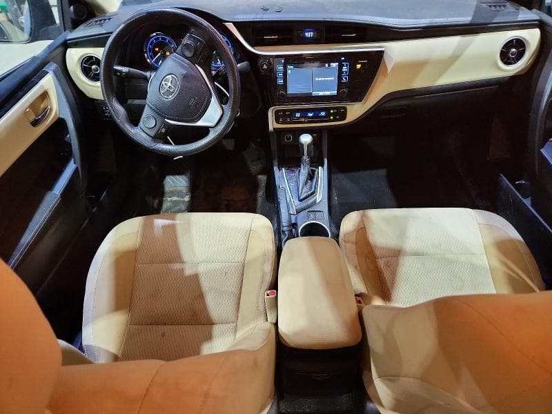 2017 TOYOTA COROLLA LE LE 8