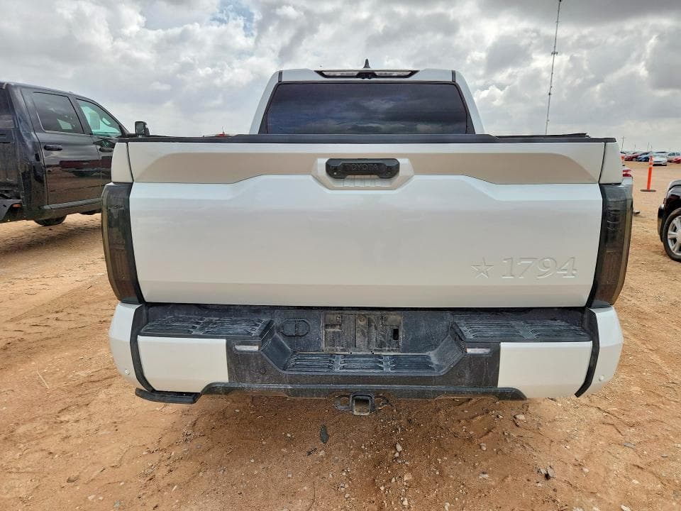 2025 TOYOTA TUNDRA 1794 EDITION HV 6