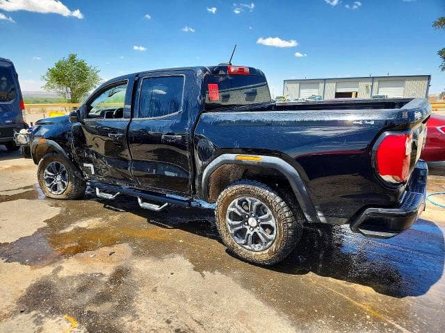 2023 GMC CANYON 2